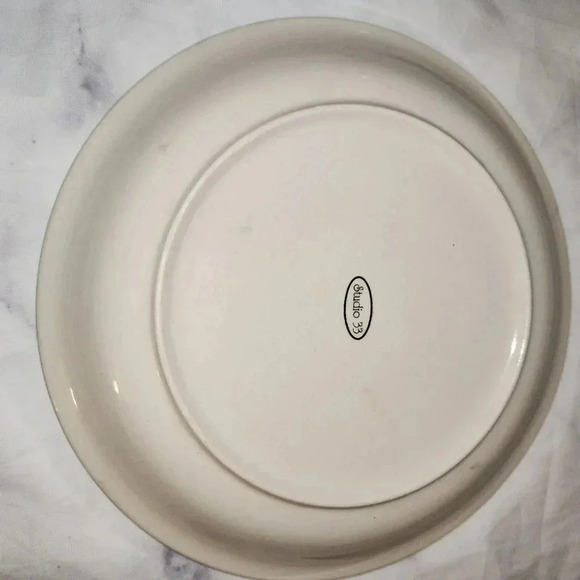 A pair‎ of Chritmas-holiday Ceramic Plates - Picture 10 of 11